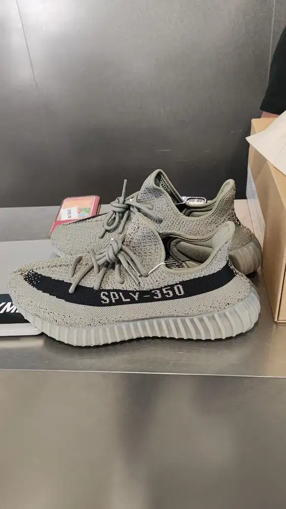 Adidas Yeezy Boost 350 Granite