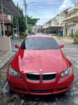 BMW e90 320i tahun 2008