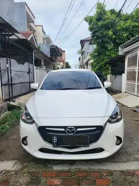 Dijual Mobil Mazda 2 R Skyactiv Nik 2014, Pemakaian pribadi