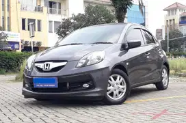 [OLXmobbi] Honda Brio 1.2 E Limited Edition Bensin-AT 2015 Abu