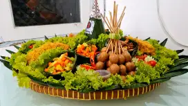 Bismillah, terima pesanan tumpeng, nasi kotak, snackbox. Free ongkir