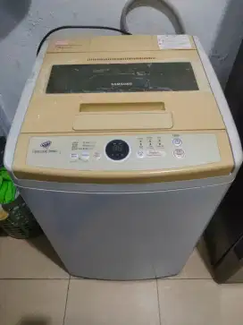 MESIN CUCI SAMSUNG MULUS 7KG BESAR JARANG PAKAI