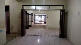 Dijual Cpat Rumah Lama di Dempo, Kebayoran Baru, Jakarta Selatan