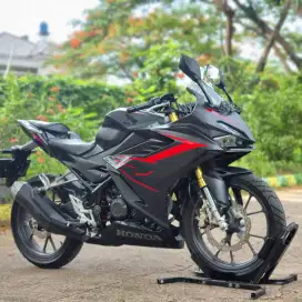 HONDA NEW CBR150R HITAM 2022 KM 4K SUPER GRESS PAJAK PANJANG