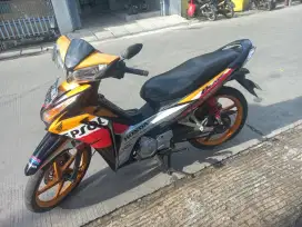 Di jual mtr honda  blade new thn 2011