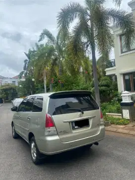 Toyota Kijang Innova