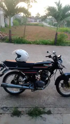 Motor Honda Gl100.