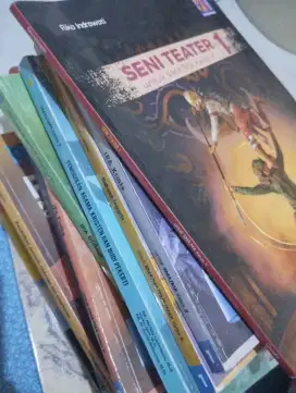 DIJUAL BUKU PELAJARAN SMA