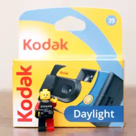 Kodak Daylight Disposable Film Camera 35mm Point & Shoot kamerw analog