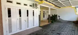 RUMAH PUSAT KOTA BANYUWANGI DEPAN PEMKAB