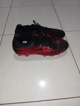 Dijual Sepatu Bola Specs Swervo Venero