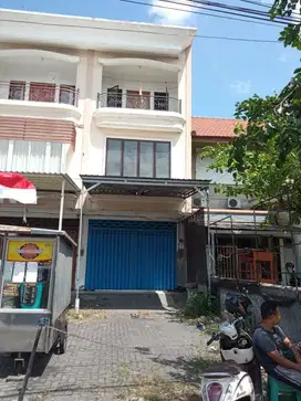 Ruko 3 Lantai di area Perdagangan jalan Gunung Agung Denpasar Bali