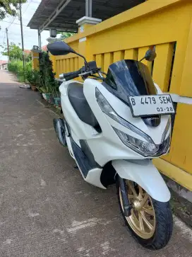 Pcx putih 2018 surat lengkap b dki