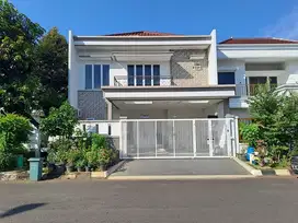 Rumah bangunan mandiri, Barat, Boulevard, lokasi di Perum Modernland