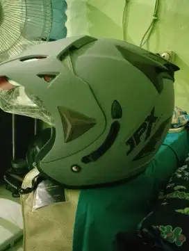 Helm jpx masih baru