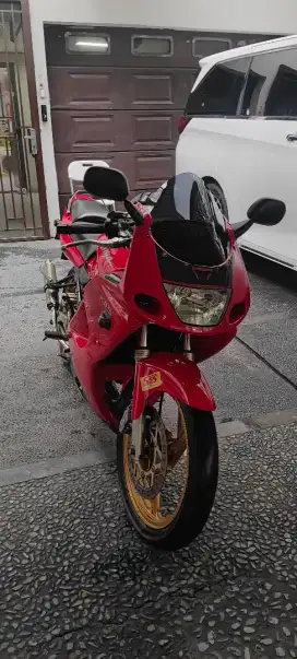 Kawasaki ninja RR old