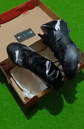 sepatu bola puma future 7 match fg