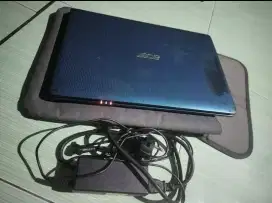 Leptop Acer Blue Navy ram 4GB hardisk internal 500GB