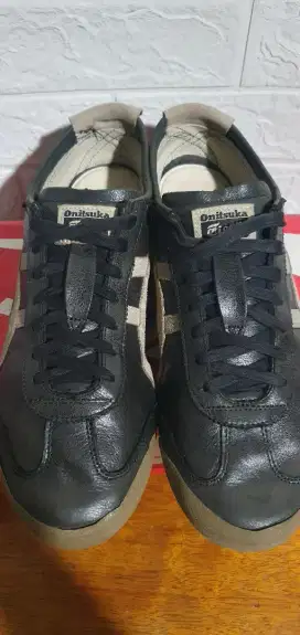 Sepatu Onitsuka original