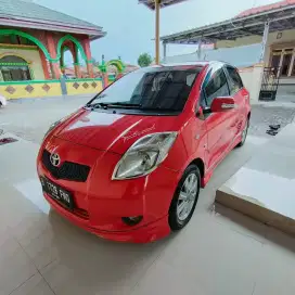 FOKUS MAHAR Toyota yaris s 1.5 A/T 2007