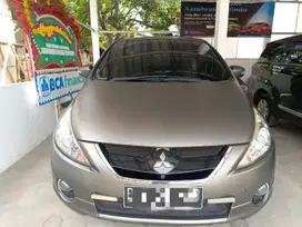 Mitsubishi Grandis GT tertinggi 2010 Bensin