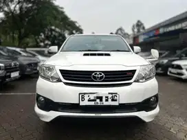 CIAMIK TERMURAH !! TOYOTA FORTUNER VNT TRD 2.5 AT 2014 PUTIH