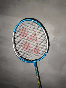 Raket Badminton Yonex GR-303