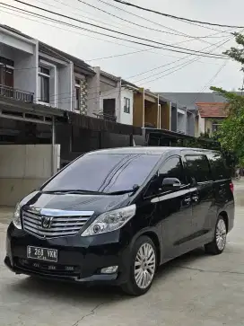 Toyota alphard 3.5 Q 2010