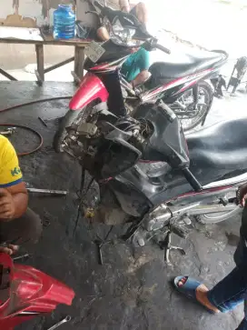 Dicari karyawan cewek untuk toko sparepart sepeda motor