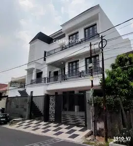 Dijual Rumah Bagus Strategis Di Gandaria Utara Kebayoran Baru