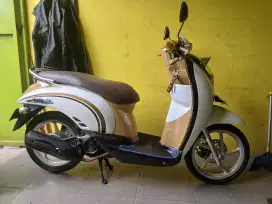 Scoopy 2011 jos murah