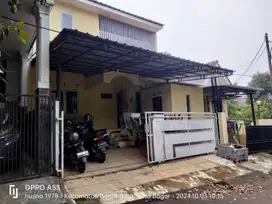 Dijual Rumah Kost 8 pintu  di Yasmin