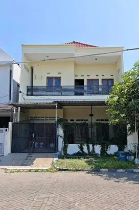 Jual Cepat, Dibawah Pasaran   Rumah Murah 2 Lantai Di Puri Surya Jaya