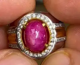 batu permata star ruby