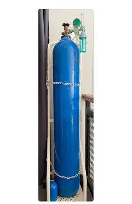 Tabung Oxygen 6m3+ regulator & trolley