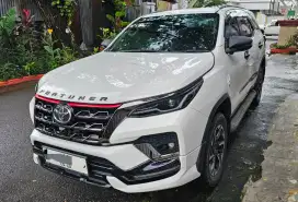 TOYOTA FORTUNER TRD 2.7 BENSIN