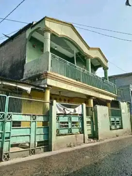 Di jual rumah tingkat + 3 pintu kontrakan di penggarutan bekasi utara