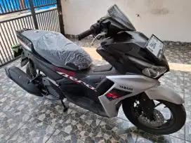 Km 0 new, Yamaha aerox 155 VVA 2023 bln 10 pajak panjang A- Pandeglang