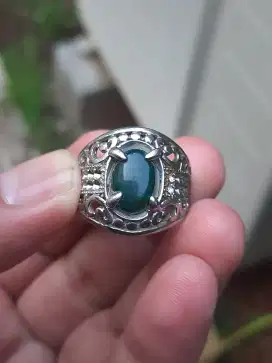 Batu bacan dim kantoran