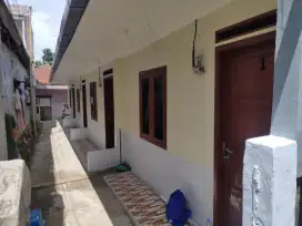 kontrakan bulanan rumah / kos