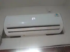 Jual AC Midea 1PK