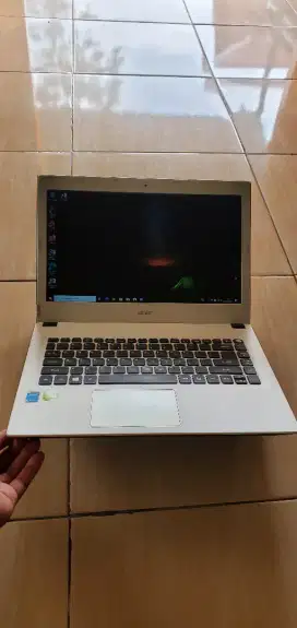 Laptop Acer Core i5