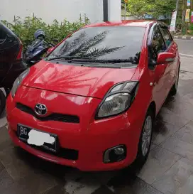 Toyota Yaris Tipe J 1.5 Matic tahun 2012