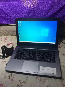 Laptop Asus X441B Ram 4 GB