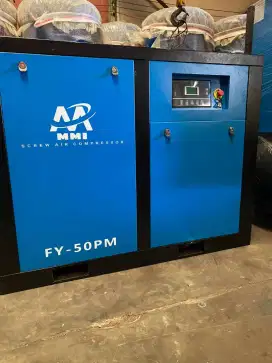 Screw air compressor