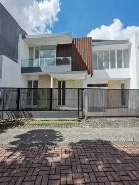 Dijual Rumah Baru Gress Citraland Utama Dekat Gwalk