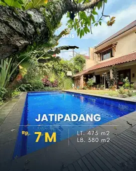 Turun Harga Dijual Rumah Cantik Ada Pool di Jatipadang Jakarta Selatan