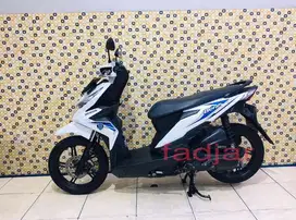 Honda beat eco 2016