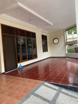 Dijual Rumah Bagus Tingkat 2 Lt Posisi Hook Di Perum Semarang Indah