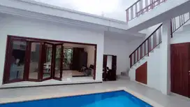 Villa at Denpasar Timur for SALE